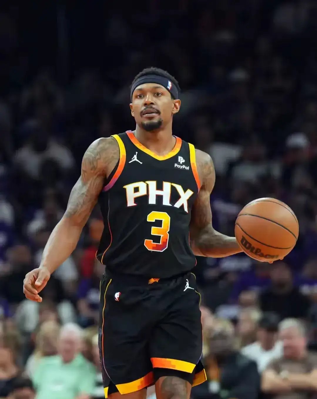 九游网页平台-日本队不断突破！，浓眉哥连续十二场比赛得分超过重返赛场赢得满堂喝彩(万能游戏破解无限充值器)