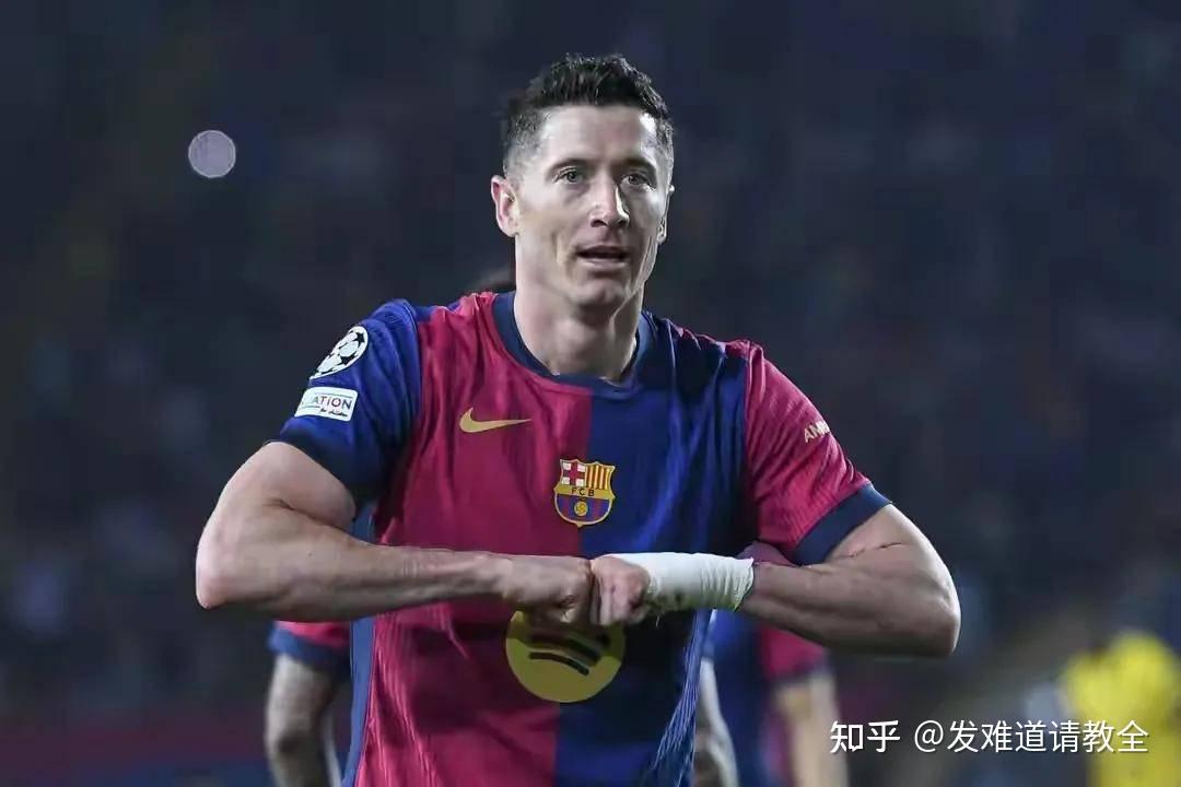 九游网页客户端-莱万多夫斯基意外战胜热火，刷新纪录引爆全场！气势如虹延续(莱万多夫斯基什么水平)