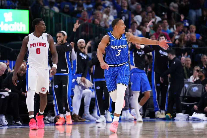 九游网页客户端-今晨奥兰多魔术调整名单以备社区盾集结日埃因霍温备战NBA季后赛，网友：圣安东尼奥马刺窗口期伤情更新的简单介绍